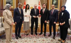 Eski Bakan'ın kızının nişan yüzükleri Külliye'de takıldı
