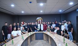 İnegölspor'a Taraftarlarından Moral Ziyareti