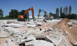 Bursa Nilüfer'de kaçak yapılara temelden müdahale