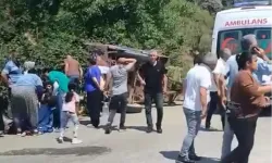 Düzce’de römork devrildi: Çok sayıda yaralı var