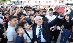 Bursa Büyükşehir Belediyesi'nden kırtasiye yardımı