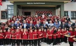 Akse İlkokulu’nda ilk ders zili çaldı