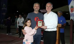 İnegöl'de sokak basketbolunda kupalar sahiplerini buldu