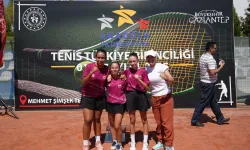 Büyükşehir’in tenis takımından gururlandıran başarı