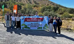 Dünya Eczacılar Günü'nde Ali Dağı'na fidan ektiler