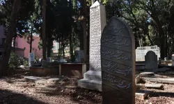 İstanbul Maltepe Mezarlığı'nda tarih gün yüzüne çıkıyor