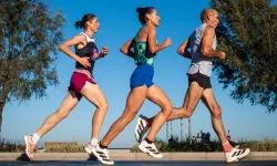 İzmir’de 9 Eylül Yarı Maratonu coşkuyla koşuldu