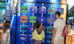 İzmir'de Belediye Sokağı’nda nostaljik yolculuk