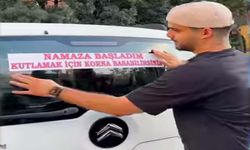 İnegöl'de "Namaza Başladım" Yazısı ile İlginç Sosyal Deney