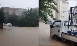 Bursa kestel'de Sağanak Yağış Hayatı Felç Etti