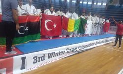 İnegöllü Sporcu Aynisa Sema Kocal Afrika’da Madalya Kazandı