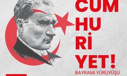 İnegöl'de 100 Metrelik Türk Bayrağıyla Cumhuriyet Yürüyüşü