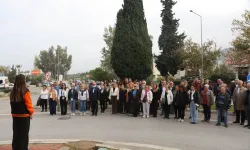 Ahmet Taner Kışlalı Güzelbahçe'de anıldı