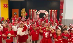 Bursa Nilüfer'de minikler Cumhuriyet Bayramı'nı coşkuyla kutladı