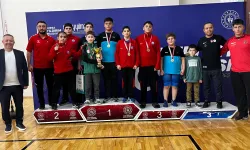 Bursa Yıldırım'da Cumhuriyet coşkusu sporla taçlandı