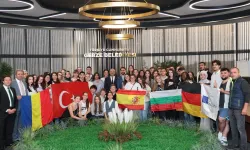 Erasmus öğrencileriyle Gebze'de buluştu