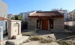 Konya Karatay'da Burhan Dede Türbesi aslına uygun şekilde ihya edildi