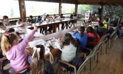 Minik kaşifler Leylek Göl Evi'nde
