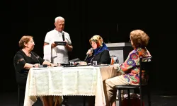 Yaşlı evi üyeleri 'Öğrenmenin yaşı yok' dedirtti