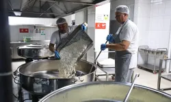 Antaya Alanya Aşevi'nden günde 2 öğün sıcak yemek