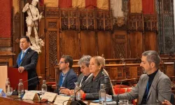 Başkan Aras, Barselona'daki MedCities Genel Kurulu'nda konuştu