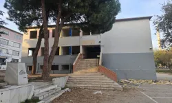 Beril'in daveti Bursa'da büyük bir adımı başlattı... Bursa'da 43 yıllık okul yıkılıyor
