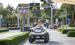 Çocuklar Trafik Parkı'na akın etti