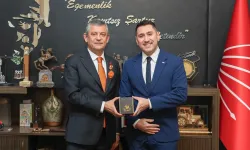 Deniz Karafazlı, CHP Genel Başkanı Özgür Özel'i ziyaret etti