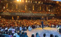 Gaziantep'te gençlerle Gri Koç buluşması