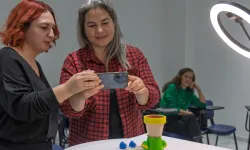 İzmir'in 'Meslek Fabrikası'... Mobilya sektörüne nitelikli eleman kazandırıyor