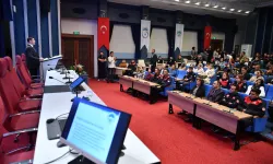 Kayseri Büyükşehir personeline 'Etik Davranış' eğitimi