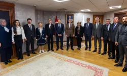 Kocaeli'de Başkan Büyükakın'a eğitime destek teşekkürü