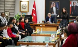 Malatya'da küçük kalplerden Başkan Er'e anlamlı ziyaret