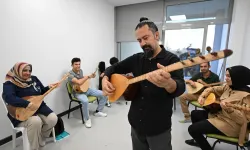 Mersin'de ücretsiz enstrüman kurslarına yoğun ilgi