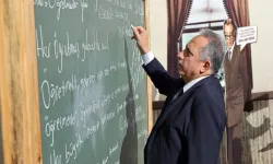 Mustafa Yalçın'dan 'Öğretmenler Günü' mesajı