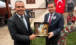 Osmangazi Belediye Başkanı Erkan Aydın Atatürk'ü Selanik'te andı