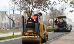 Osmangazi'de park içi yollar yenilendi