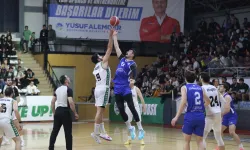 Sakarya Büyükşehir Basketbol'dan zirveye ilk adım