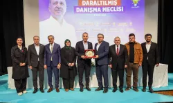 Sakarya'da Başkan Alemdar, İl Danışma Meclisi'nde hizmetleri anlattı