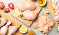 Tavuk yemeden önce dikkat: Bunu fark ederseniz hemen yemeyi bırakın