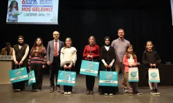 Youtuber Sertaç Abi, Çayırovalı sevenleriyle bir araya geldi