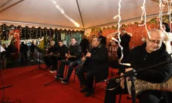 Bursa Osmangazi Meydanı nağmelerle ısındı