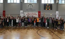 Denizli Büyükşehir gençleri sporla buluşturdu