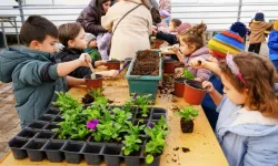 Eskişehir'de minik eller doğayla buluştu