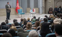 İzmir Bornova'da Prof. Dr. Üstün Dökmen ile ilham veren buluşma