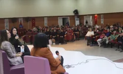 İzmit'ten dijital dünyada sağlıklı çocuk büyütme paneli