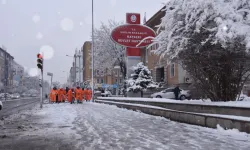 Kayseri Kocasinan'dan karlı yollara anında müdahale