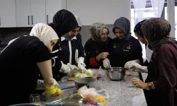 Sakarya Büyükşehir'den Arifiye'ye profesyonel mutfak atölyesi