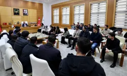 Sakarya'da Başkan Alemdar, gençlerle Sakarya'nın geleceğini konuştu