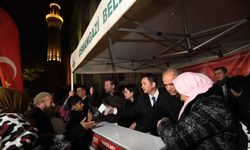 Başkan Erkan Aydın’dan Kandil Simidi İkramı